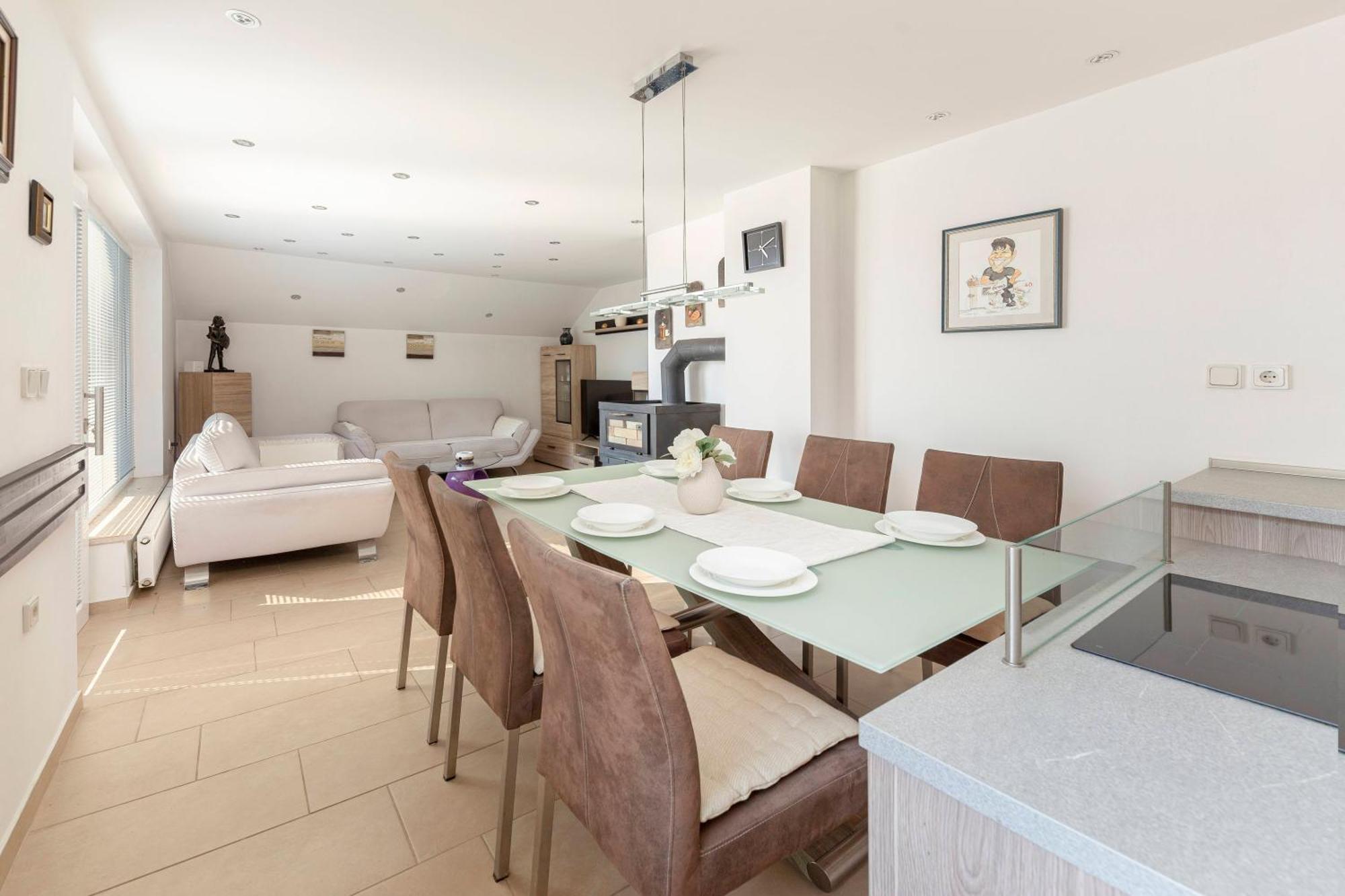 Hisa Oder Apartment Vodice Екстериор снимка