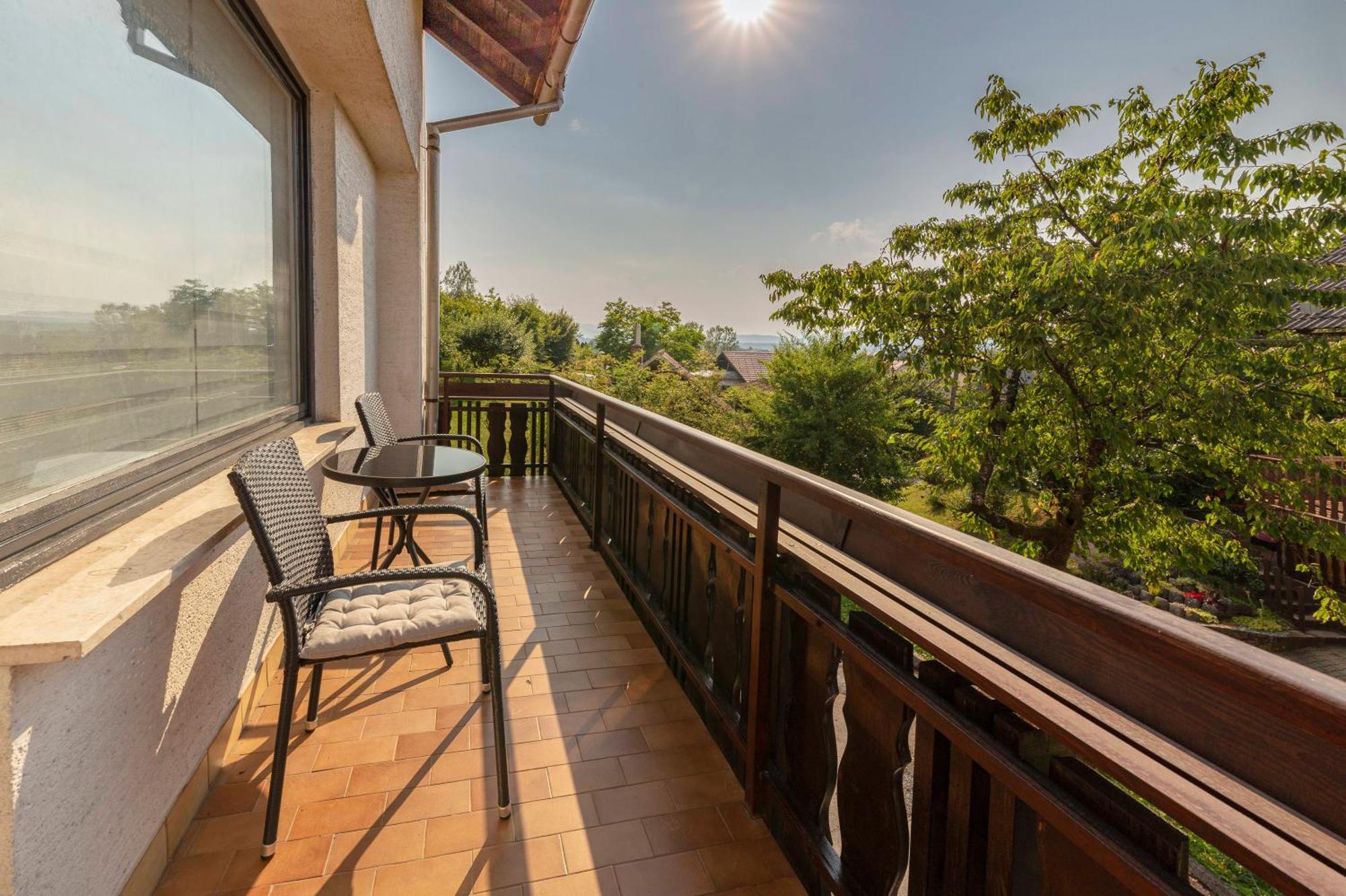 Hisa Oder Apartment Vodice Екстериор снимка