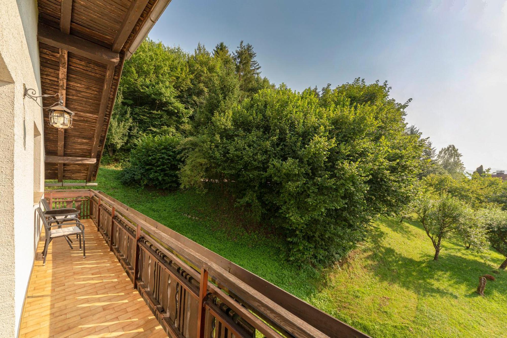 Hisa Oder Apartment Vodice Екстериор снимка